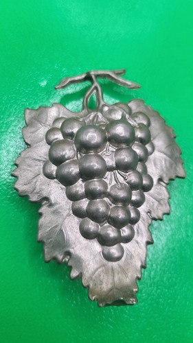 Vinge silver bunch pendant. 3A