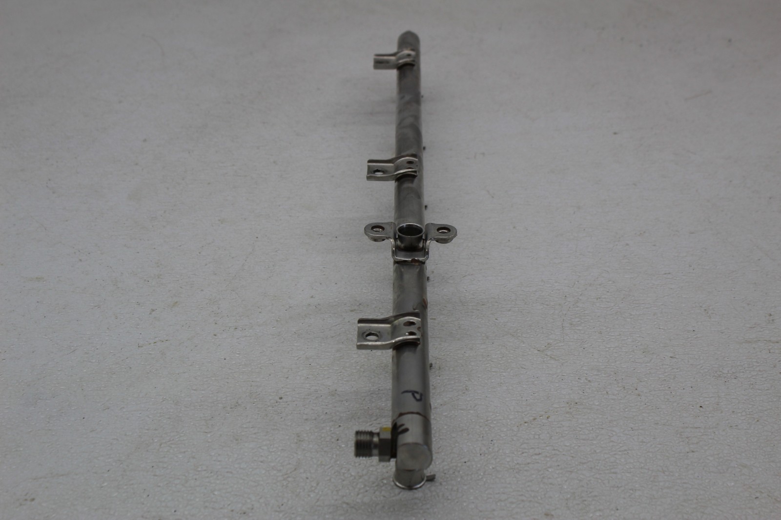 99-01 FERRARI 456 M RIGHT SIDE GAS FUEL INJECTOR RAIL
