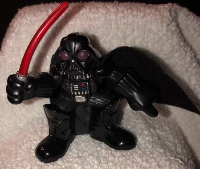STAR WARS 2001 DARTH VADER ACTION FIGURE 2.5'' LIGHT SABER HASBRO GALACTIC HEROES