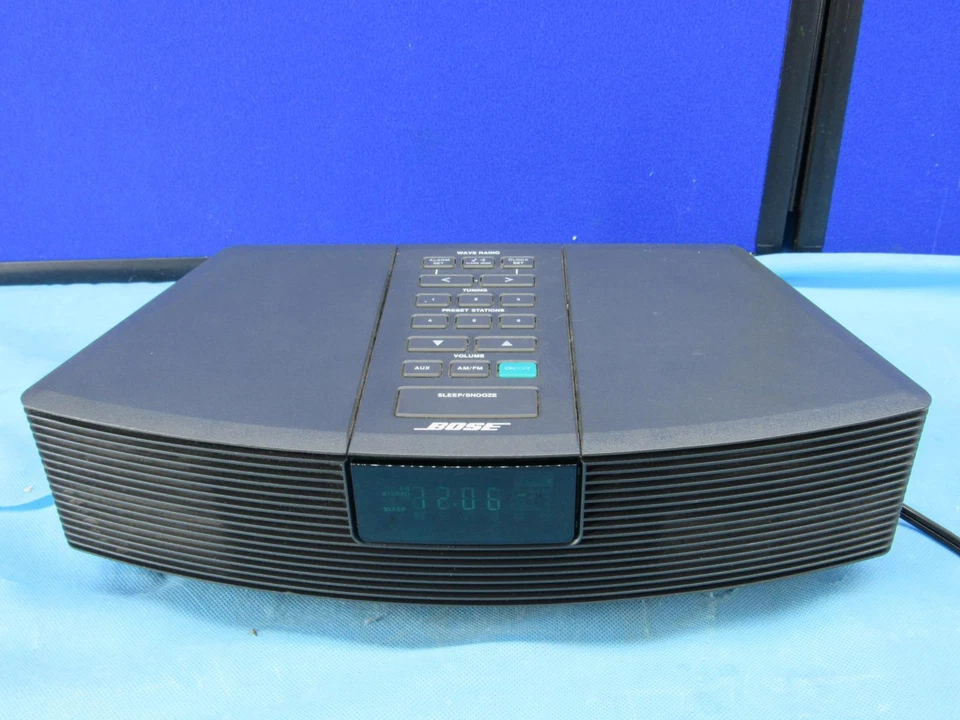 Sistema de música Bose AWRCC1 Wave radio AM/FM única Foto 2 de 4