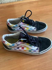 Vanns Old School checkered black tip rainbow 7.5 womens, 6 mens