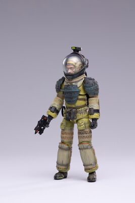 Hiya Toys Exquisite Mini Series 1/18 Scale 4 Inch Alien Kane in Spacesuit Act...