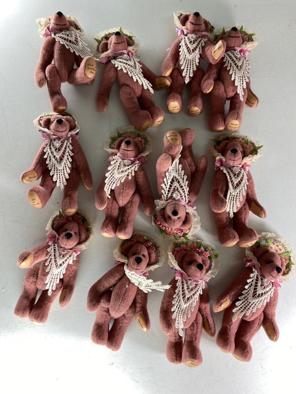 12X #862 LOT Worldof Miniature Bears 3.5" Cashmere Bear Rosalind Special