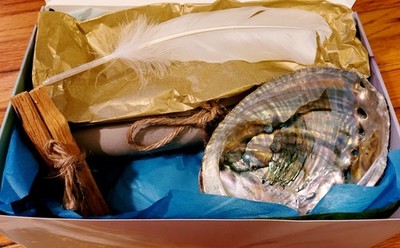 Angel Smudge Kit W/ Abolone Shell, Palo Santo Wood, Feather, Instructions Scroll