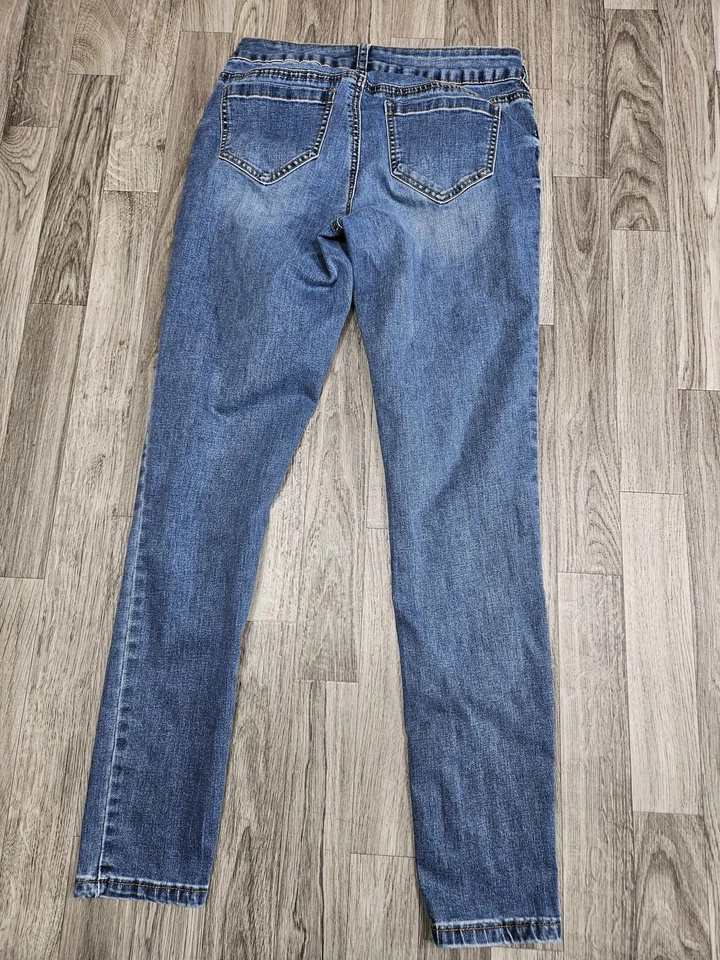 Pantalones de mezclilla Boom Boom de tiro bajo ajustados para mujer 7 botones elásticos desgastados Foto 2 de 4