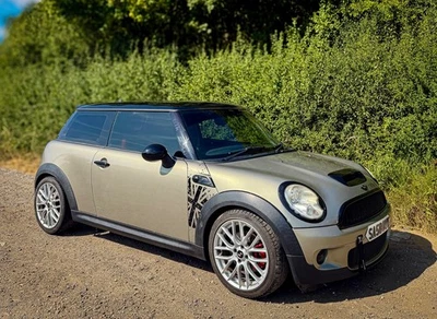 Mini Cooper S r56 ROAD LEGAL TRACK CAR - ROLL CAGE FITTED 1.6 TURBO - Image 1 of 4