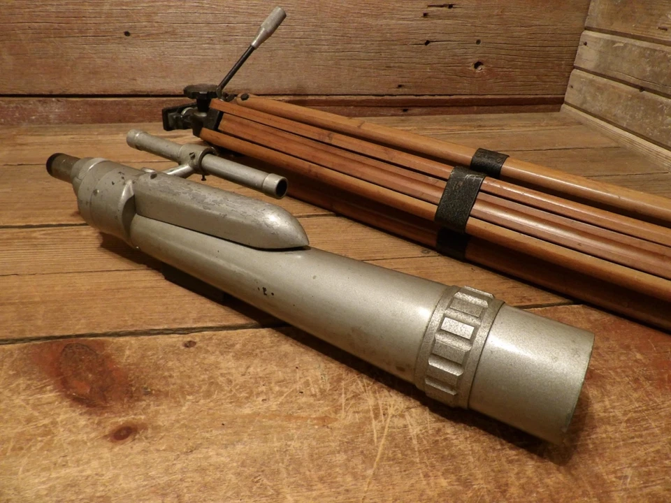 Vintage Rare RESEARCH OPTICAL CO., MARK IX COATED Telescope 3-LENSES Wood Tripod - Image 3 of 4