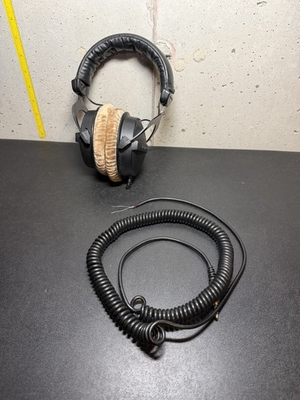 #ad #ad beyerdynamic DT 770 PRO 32 Ohm Over Ear Studio Headphones Black PARTS REPAIR $39.99