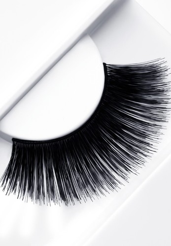 New Look Eyelashes 377 - Picture 2 of 2