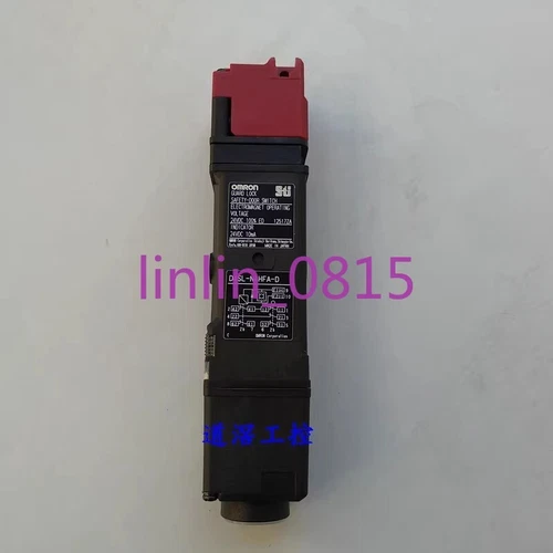 1Pcs New Omron safety door switch D4SL-N4HFA-D