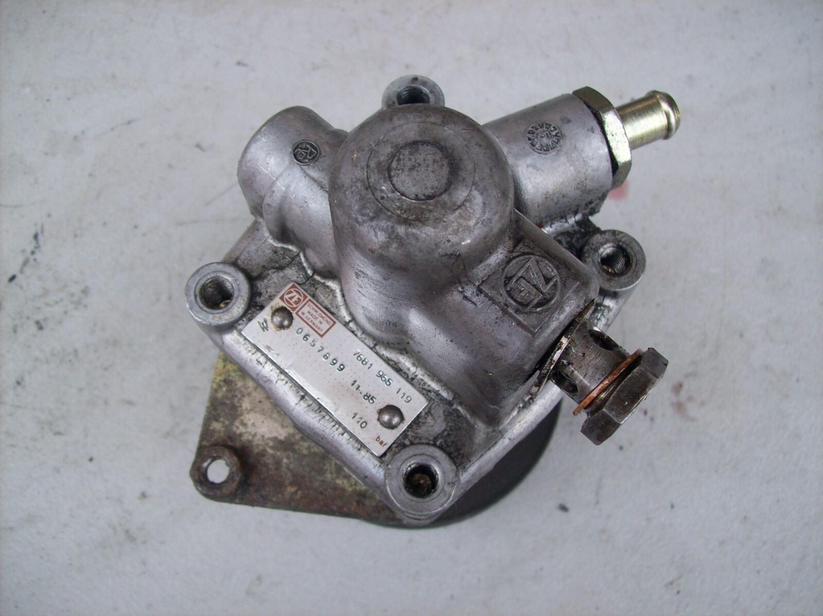 Porsche 968 944 Turbo S S2 ZF Power Steering Pump 2 eBay