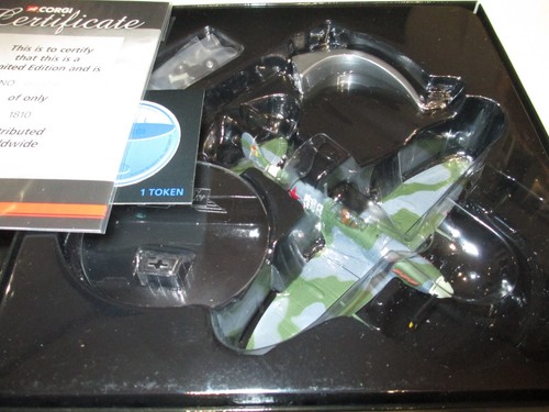 CORGI AVIATION 1:72 SUPERMARINE SPTIFIRE MKVB 57 GVIAP RUSSIAN AIR FORCE 1943 - Picture 2 of 3