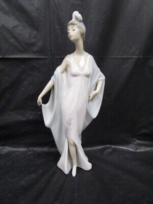 人気が高い Beautiful Lladro リヤドロ