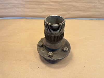 Jaguar XKE E-Type S1 S2 Front Suspension LH Wire Wheel Hub C19225