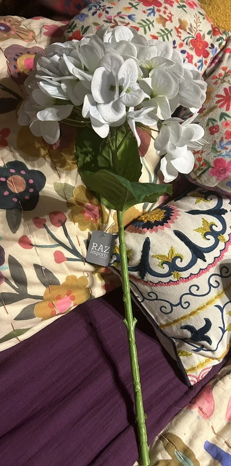 Raz Imports, 20" Real Touch Hortensia - Verde Claro (F4222603) Foto 4 de 4