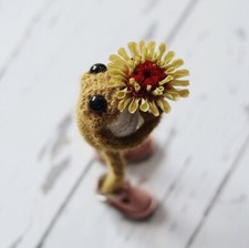 Toad CROCHET KIT to Crochet Four Frogs - Claire Garland Dot Pebbles Knits