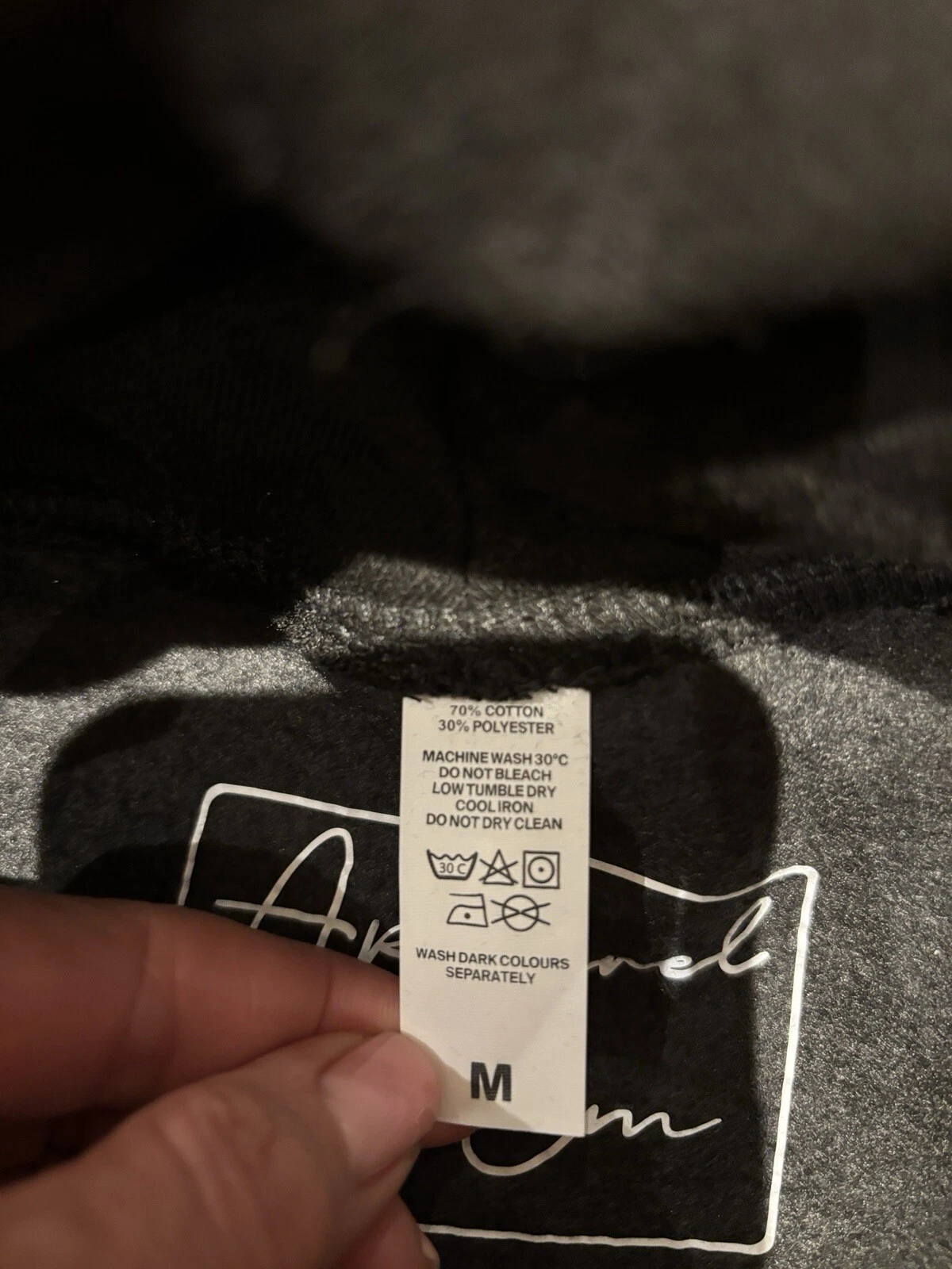 VETEMENTS Felpa donna collo incrociato nera con logo cuore rosa nuova taglia media