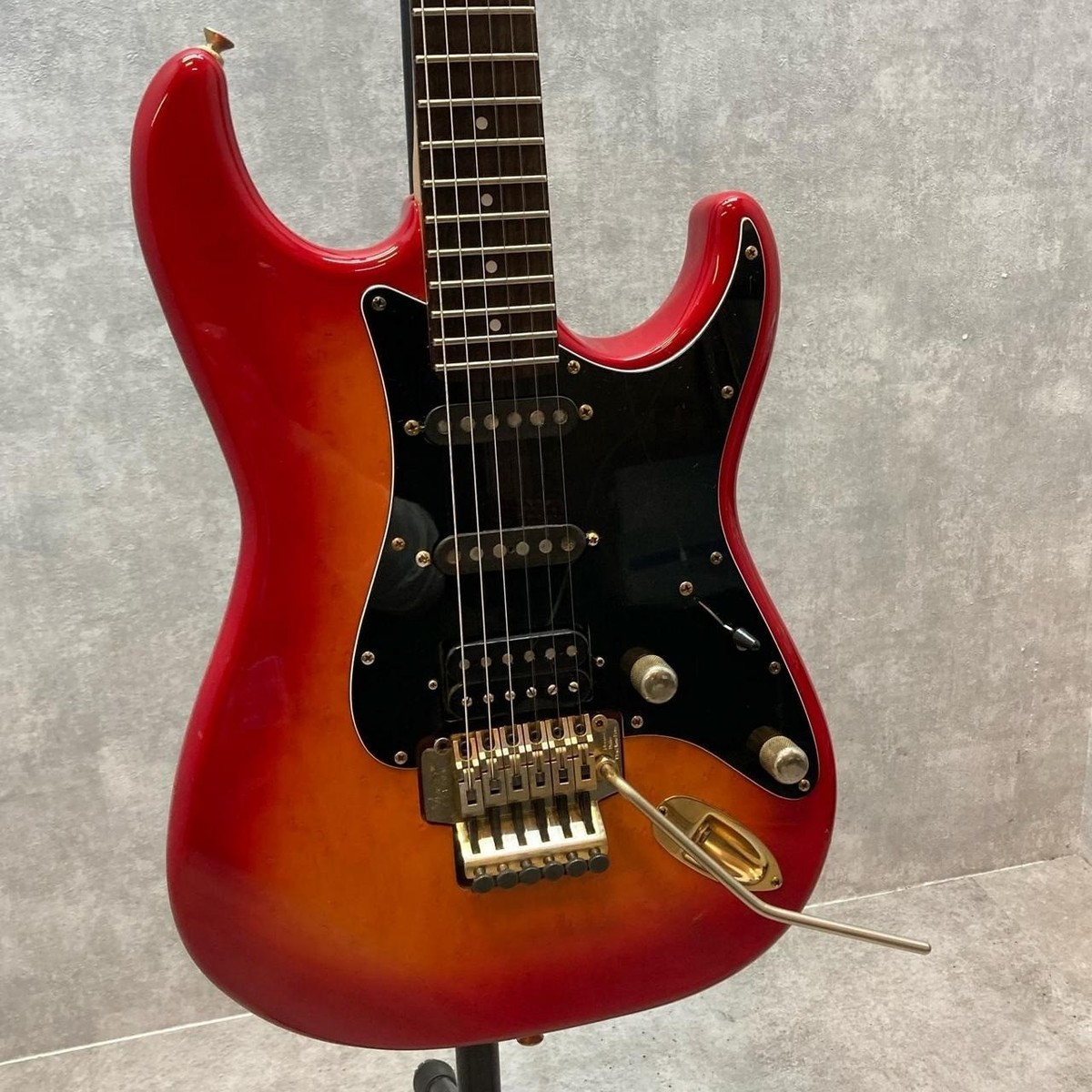 Fender Japan STR-75 Stratocaster Cherry Red Sunburst Made in Japan