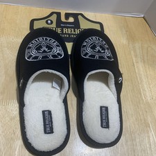 True Religion Men s Slippers 7-8 Black Plush Buddha Indoor Slipper House Shoes