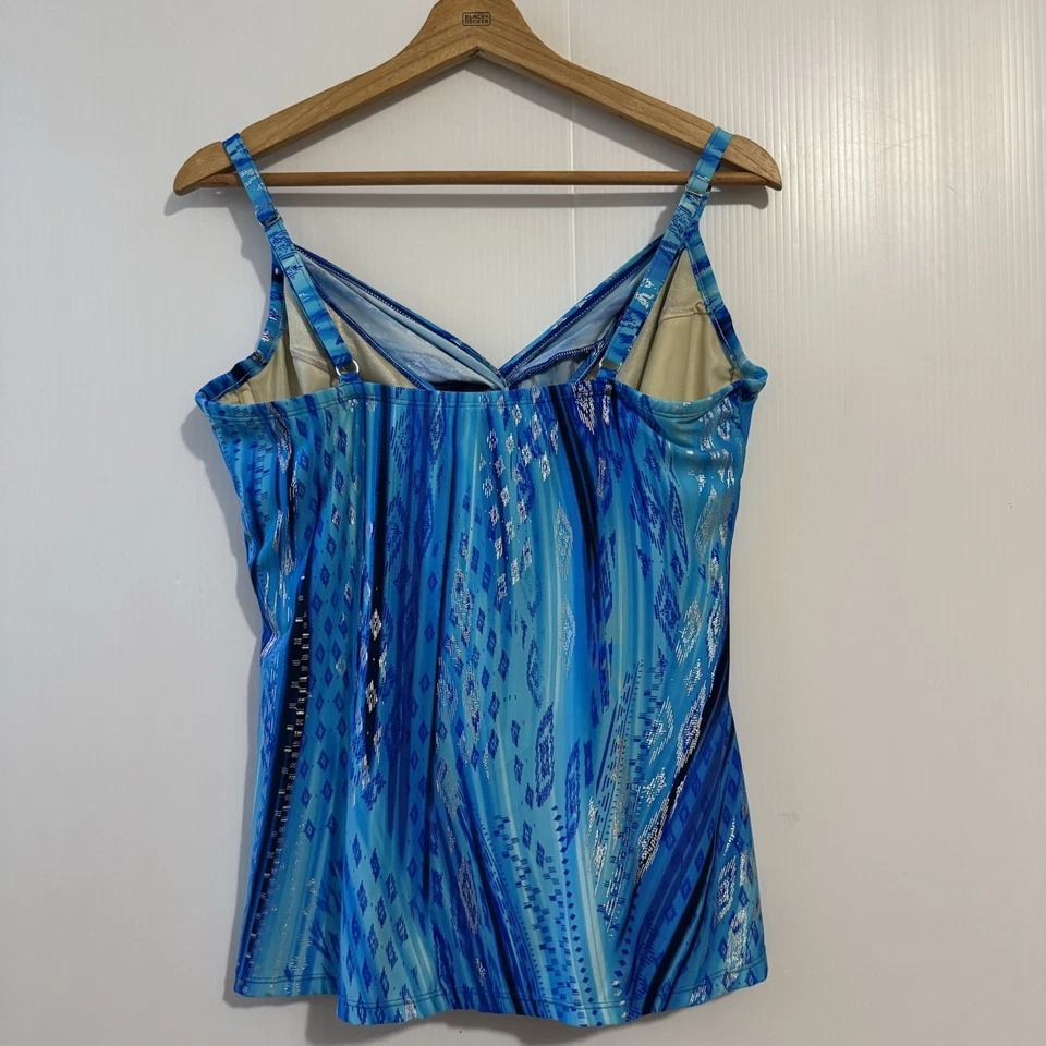 Camiseta Tankini MIRACLESUIT Love Knot Atlantis Talla 14DD Azul Para Mujer con Aros Foto 3 de 4
