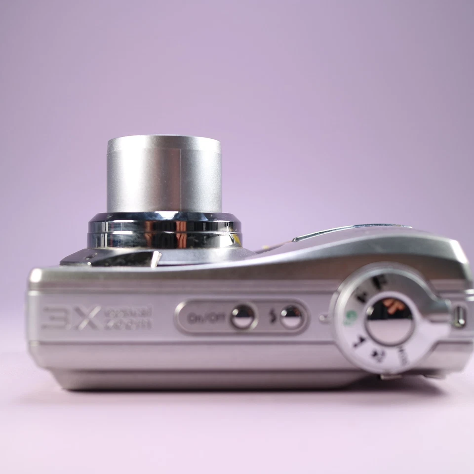 Kodak Digital Camera EasyShare C1013 10.0MP Silver Tested - Image 4 of 4