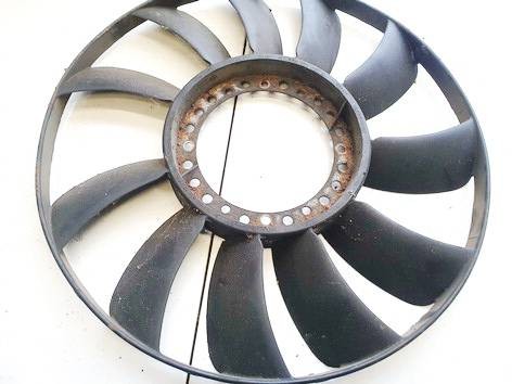 058121301b Lüfterrad Lüfter  Volkswagen Passat DE2619081-11