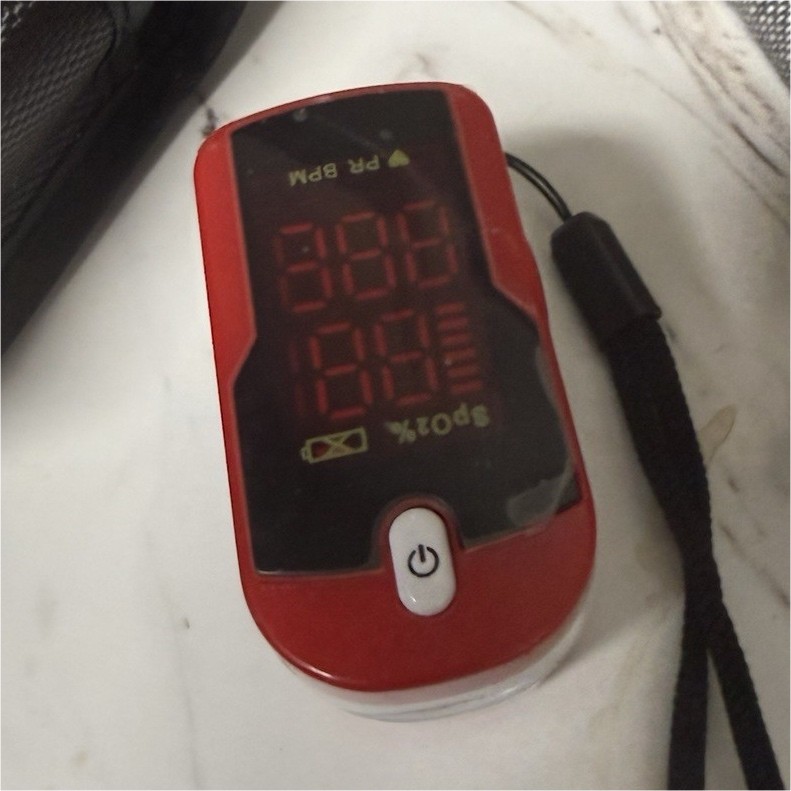 Red/White Fingertip Pulse Oximeter SpO2 Monitor LED CE Infrared IKS-VSV