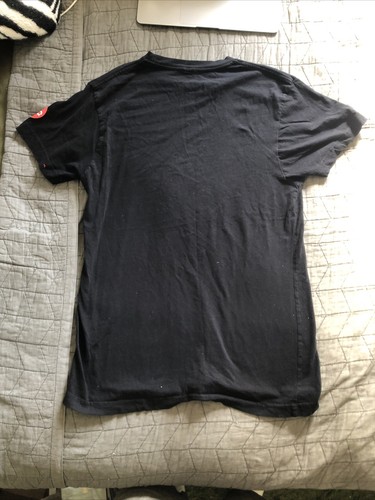 Abominable Tshirt RARE Promo Medium Dreamworks Pearl - Picture 5 of 5
