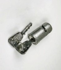 TRIUMPH STEERING LOCK 67-79 650  500 750 ALL ...