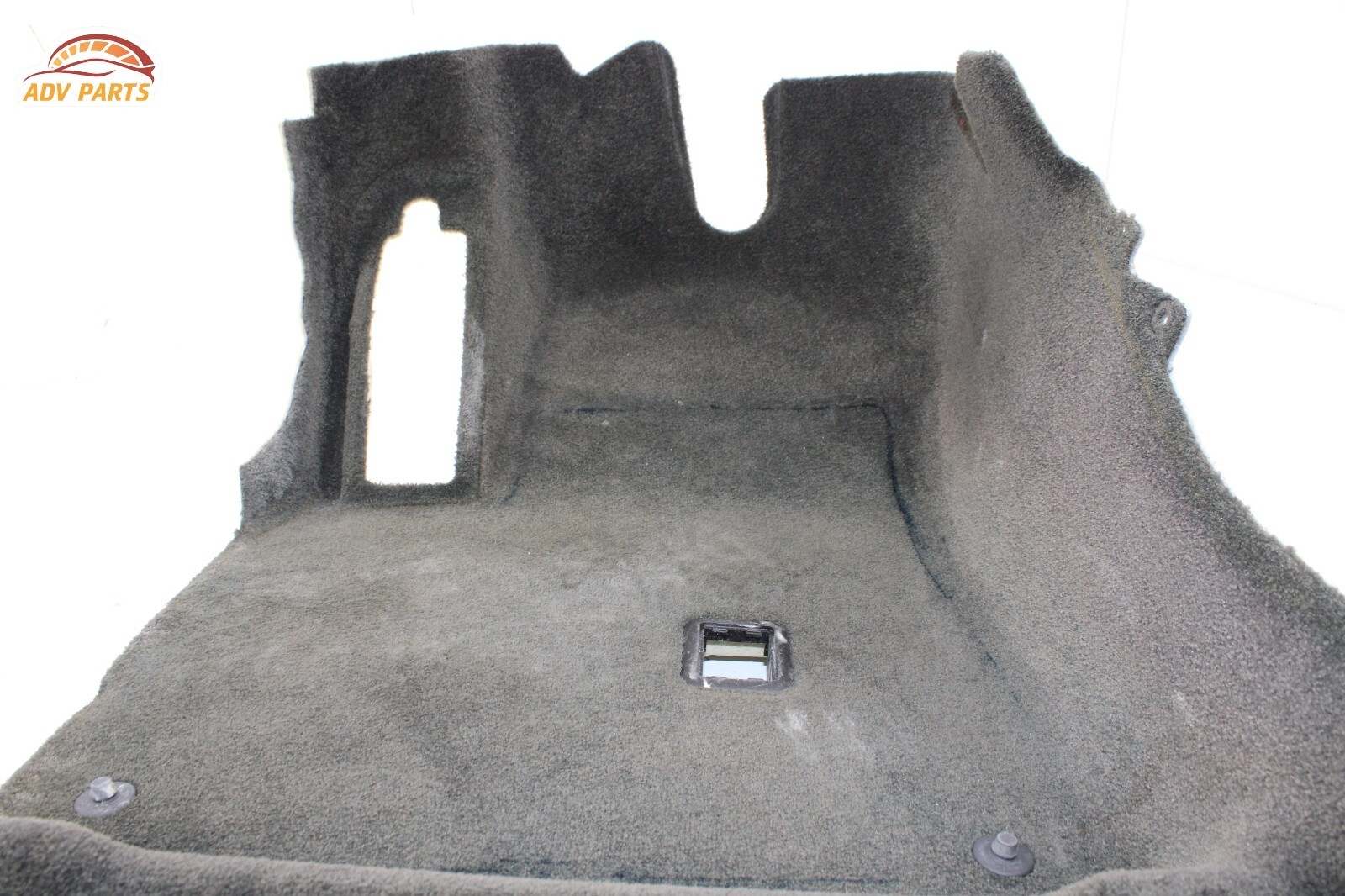 2017 - 2020 BENTLEY BENTAYGA FRONT LEFT SIDE FLOOR CARPET COVER LINER TRIM OEM