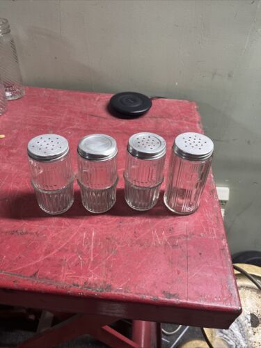 4 Hoosier Ribbed Glass Spice Cabinet Jars W/ Lids 4” Tall - Picture 1 of 5