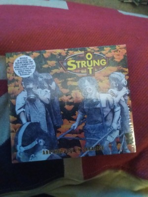 Strung Out - Another Day In Paradise (Neuauflage) [CD], 2 CD.26 Songs.
