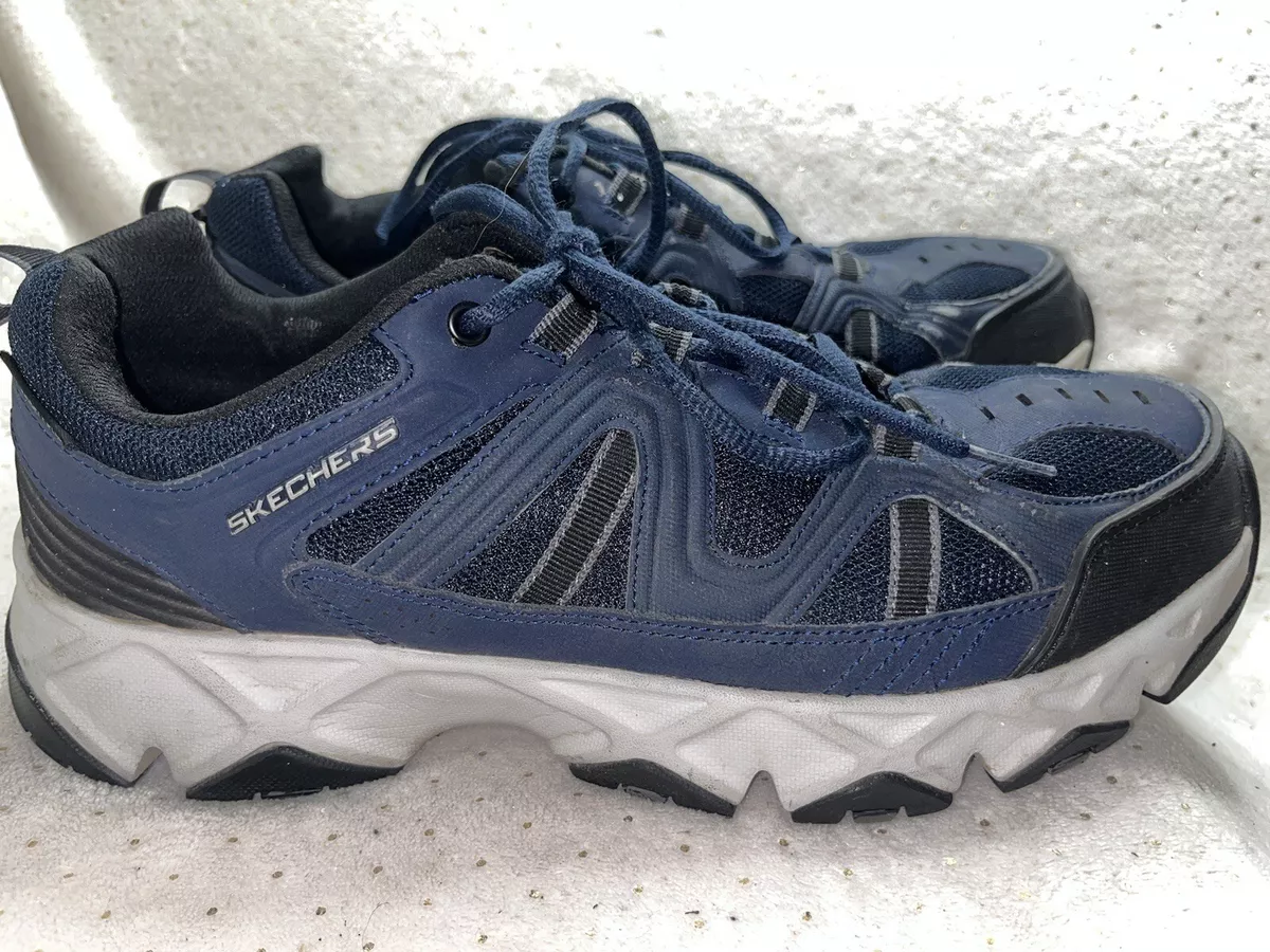 Skechers relaxed fit hotsell crossbar men's sneakers