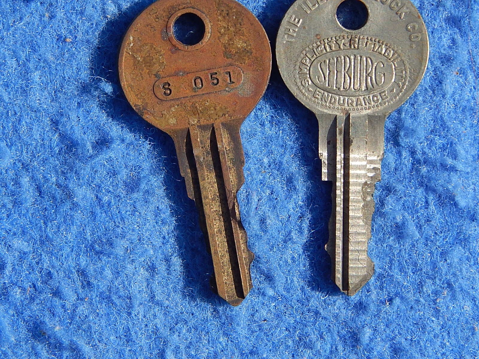 Seeburg Key S 051 - Illinois Lock Co. - wall box key - original | eBay