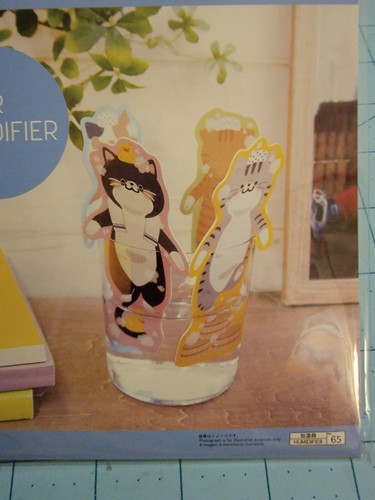 Daiso Brand: Four Colorful Cats Paper Humidifier - Brand New With Free Shipping - Picture 5 of 10