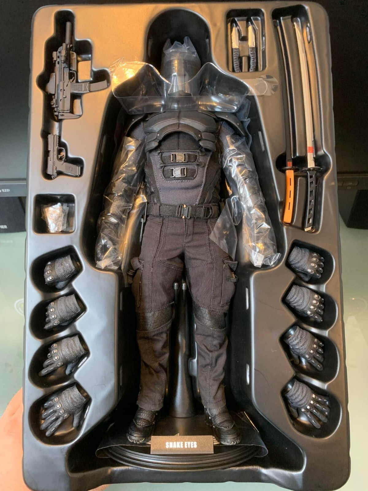 1/6 HOT TOYS MMS192 G.I. JOE RETALIATION SNAKE EYES MASTERPIECE ACTION FIGURE eBay