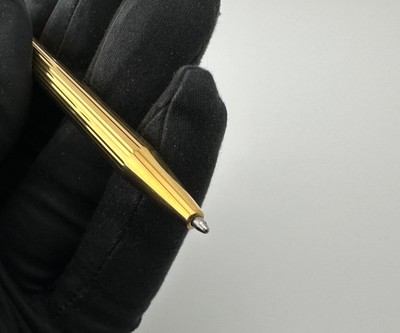 S.T. Dupont STYLO BILLE ゴールド S.T. Dupont Classique Stylo Bille Gold Plated Ballpoint Pen