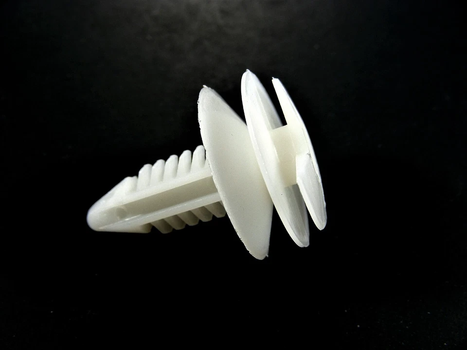 Clips para panel de puerta y moldura Camaro 1982-02 - Se adapta a orificio de 1/4" - Vástago de 13/16" - 20 piezas - #117 Foto 3 de 4