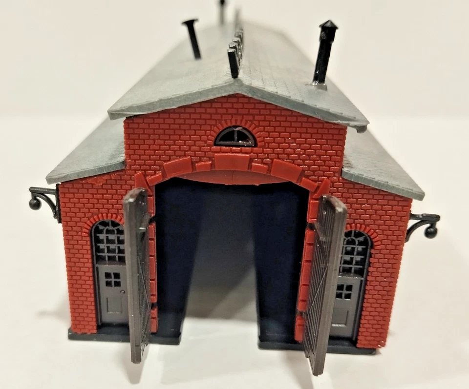 DEPOSITO DE LOCOMOTORA MÄRKLIN Mini Club ESCALA Z 1:220 - Immagine 4 di 4