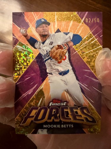 2026 Topps Finest Mookie Betts Base (RAW)