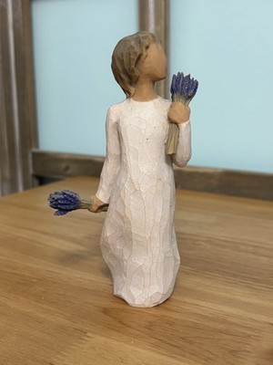 2011 Willow Tree Lavender Grace Figure Susan Lordi Demdaco 5.5'' tall - No Box
