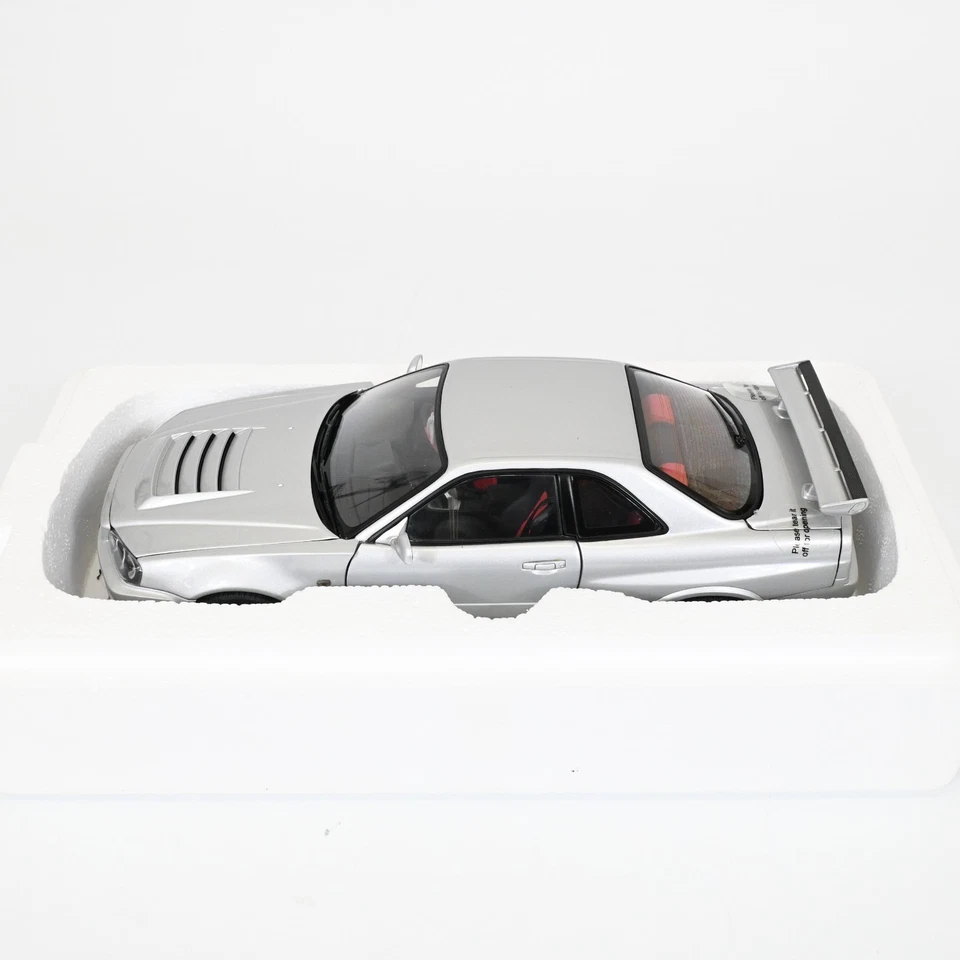 AUTOart 1/18 Nissan Skyline GT-R R34 Nismo Z-Tune Z2 Silver Diecast Model Car - Image 3 of 4