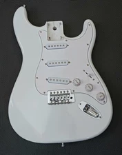 Stratocaster Body Arctic White Factory 2nd