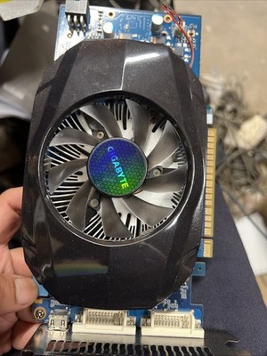 Gigabyte GV-N450-1GI Nvidia GeForce GTS-450 Video Graphics Card