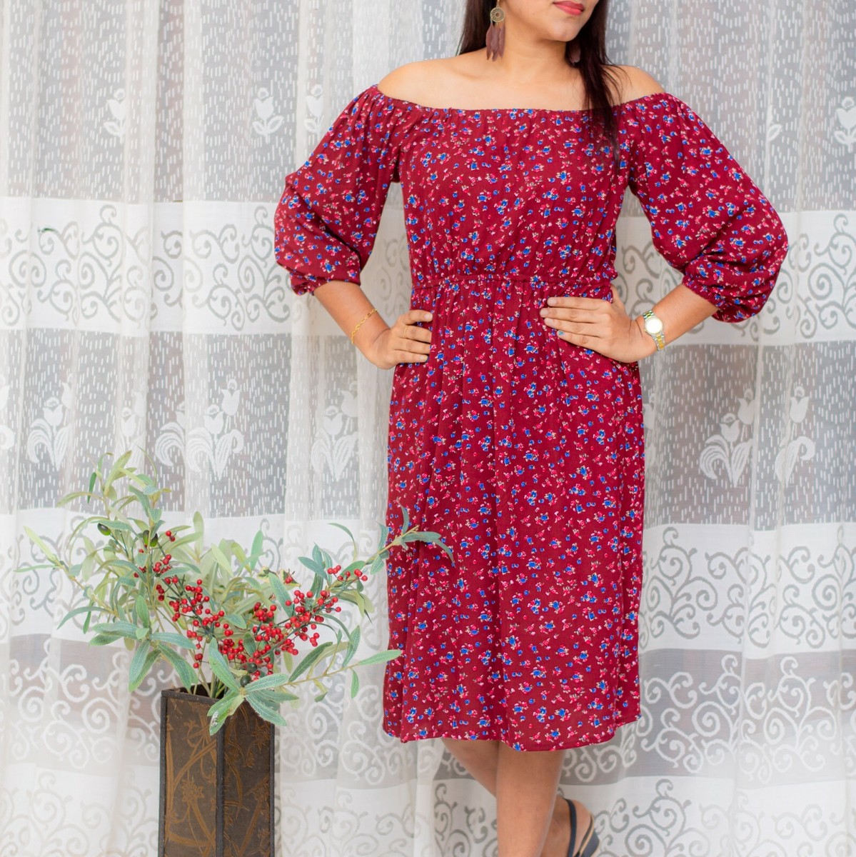 red and white floral off the shoulder dress HINt OF BLUSH Off the Shoulder Floral Blouson Maxi DressSZ. Small