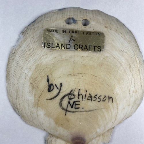 Vtg Sea shell Hand Painted Light House In Cape Breton Souvenir Canada Islands - Picture 13 of 20