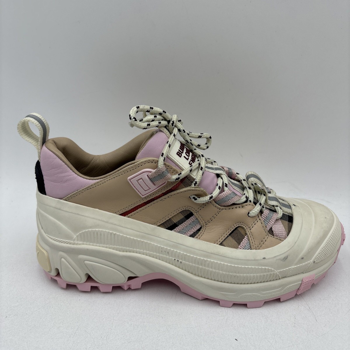 スニーカー Burberry Pink Leather Terrace Sneakers Leather and Check Terrace Sneakers​ in Flora/sand - Women