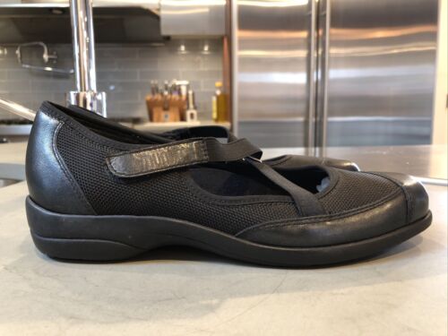 Women’s MUNRO Black Fabric & Leather Mary Jane Shoes Size 7.5 - Picture 1 of 11