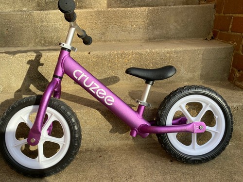 Cruzee Ultralite Balance Bike -- 4.2 