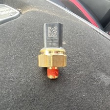 Genuine Oem Mopar Oil Pressure Sensor Part 68334877aa